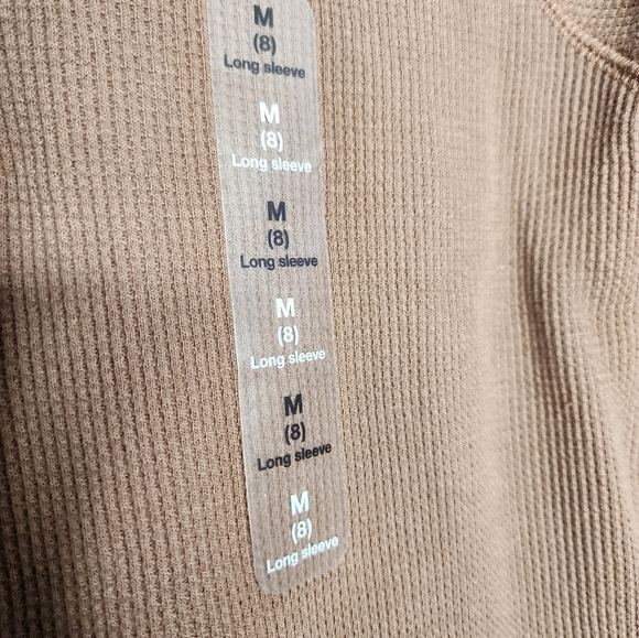 GAP Kids Waffle Henley Shirt in Brown Size M New With Tags - Picture 6 of 8